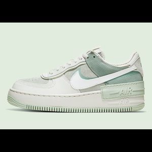 Wmns Air Force 1 Shadow 'Spruce Aura'